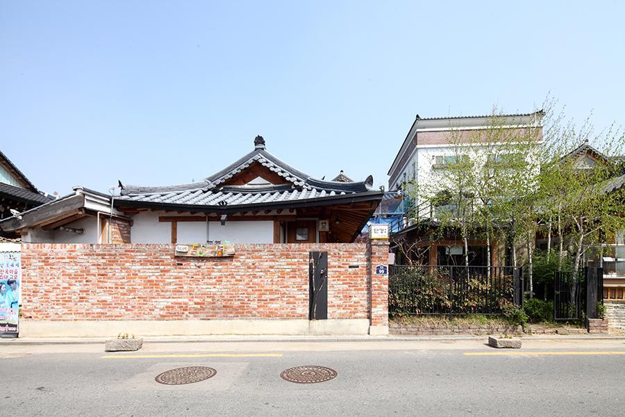 Hotel Dan Kyung Jeonju Zewnętrze zdjęcie