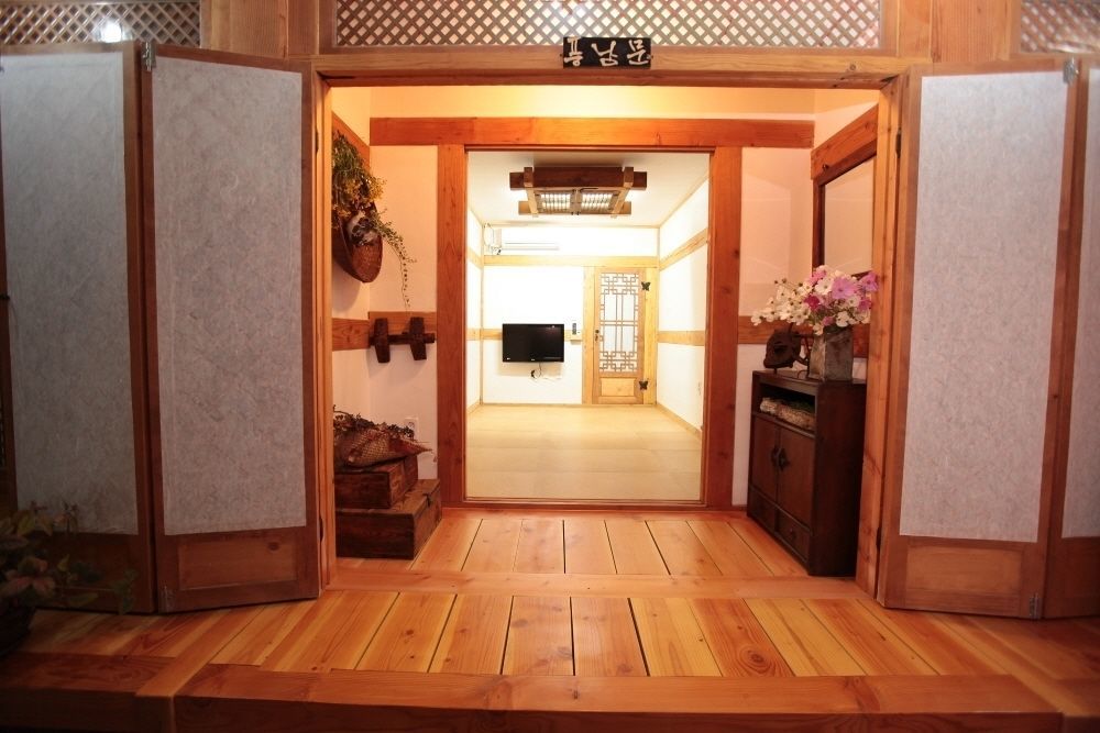 Hotel Dan Kyung Jeonju Zewnętrze zdjęcie